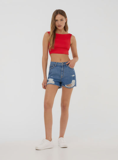 Shorts di jeans mom con strappi