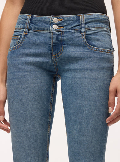 Jeans a zampa a vita ultra bassa