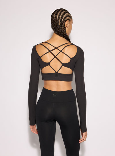 T-shirt corta sportiva con laccetti incrociati