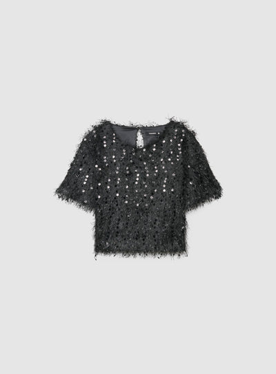T-shirt crop con paillettes e piumette