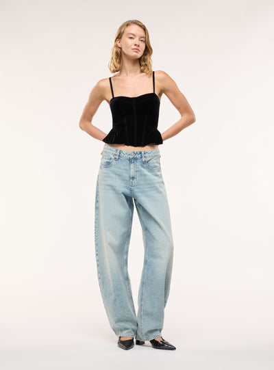 Top bustier con coppe e peplum