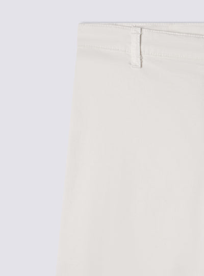 STILLG-SAB0077561001-S015-FULLBACK.jpg