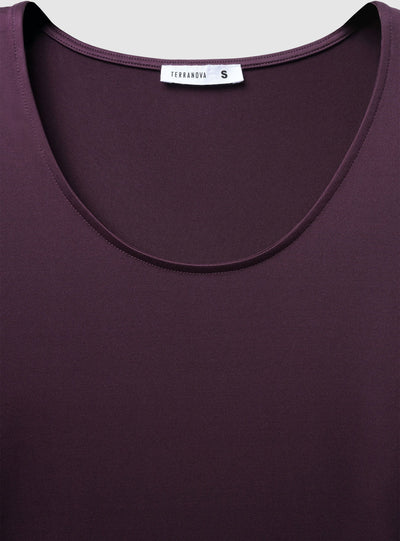 Elastisches T-Shirt mit Rundhalsausschnitt