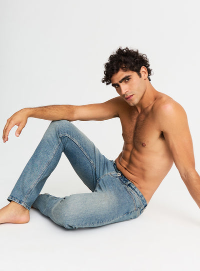 Jeans regular a cinque tasche