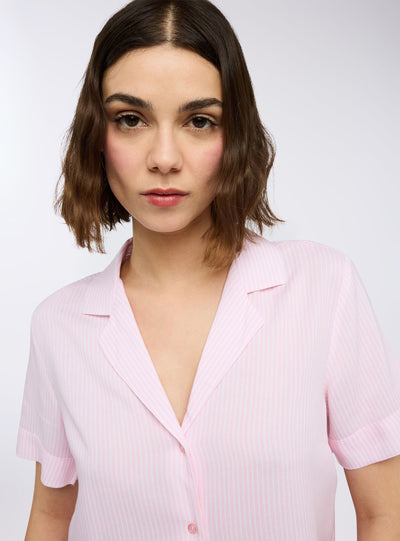 Camicia ampia a righe con revers