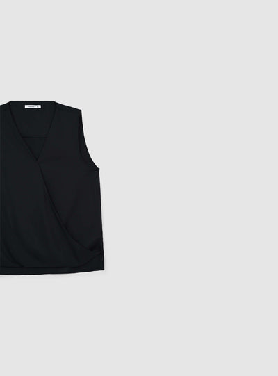 Blusa smanicata incrociata