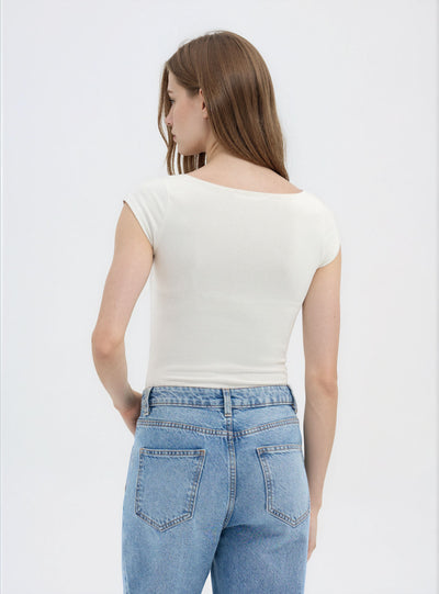 T-shirt con inserto in pizzo