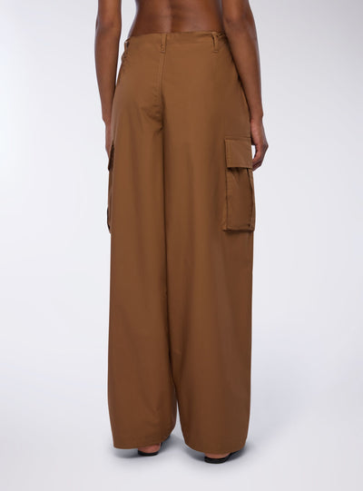 WORNG-SAB0082087001-S095-FULLBACK.jpg