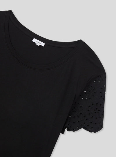 T-shirt with sangallo sleeves