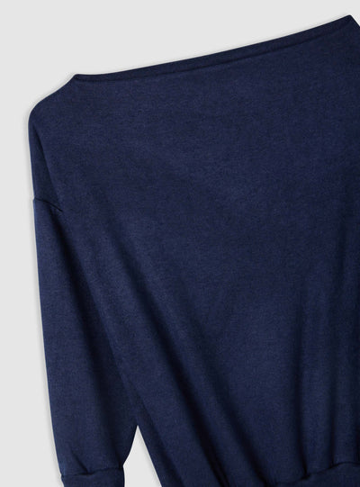 Vestito mini in maglia con scollo a barca