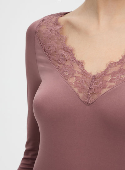 T-shirt a maniche lunghe con bordo in pizzo