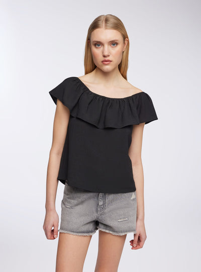 Blusa spalle scoperte con balza
