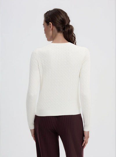Cardigan a trecce con bottoni