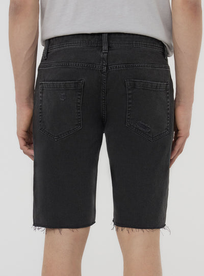 Bermuda in denim sfrangiati con strappi