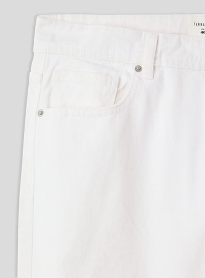 Loose fit jeans with rips