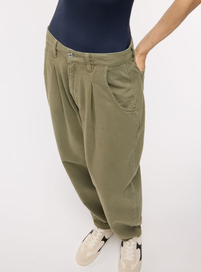 Pantalon ballon uni avec pinces