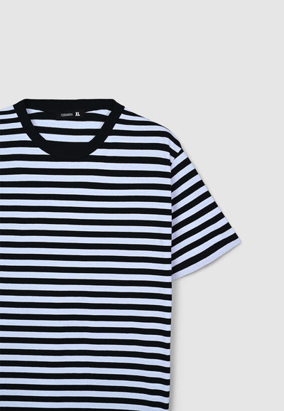 T-shirt a righe stile marinaro