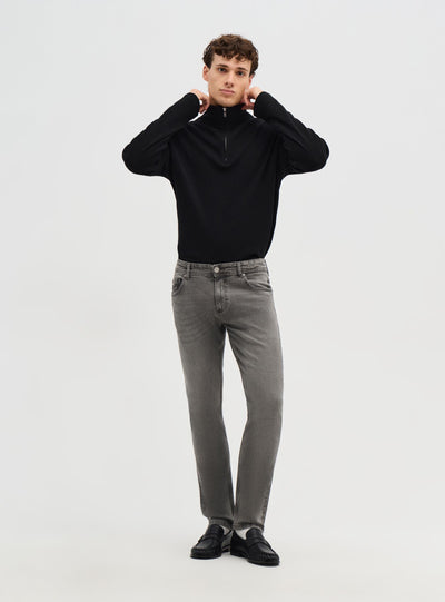 Jeans regular cinque tasche a tinta unita