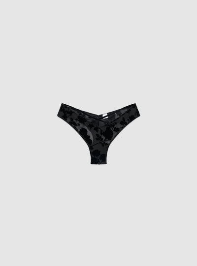 Slip brasiliana in pizzo con incrocio