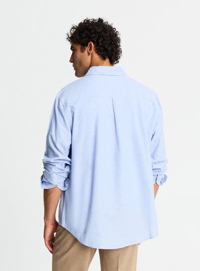 Camicia a maniche lunghe tinta unita con taschino