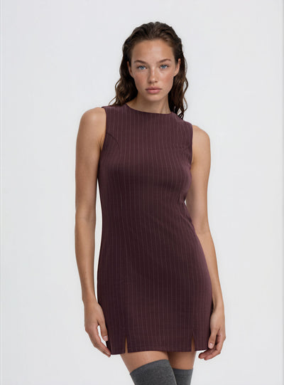 Vestito tubino gessato con spacchi