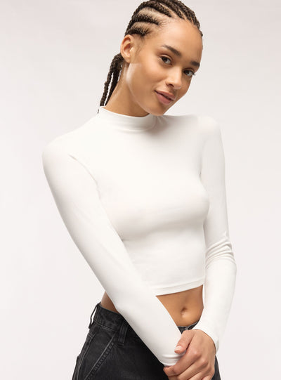 T-shirt crop a lupetto tinta unita