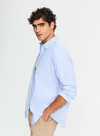 Camicia a maniche lunghe tinta unita con taschino