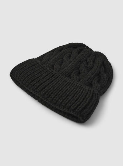 Cappellino in maglia a trecce con risvolto