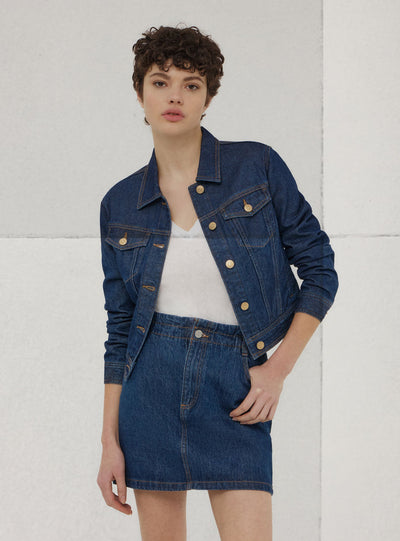 Giubbino di jeans scuro con tasche
