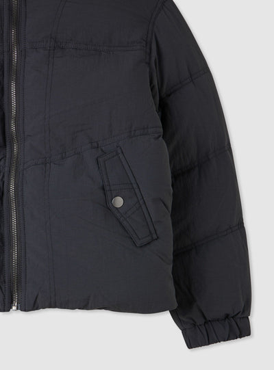 Plain-Coloured Outerwear