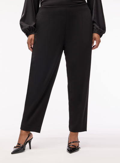 Pantaloni chinos cigarette a tinta unita