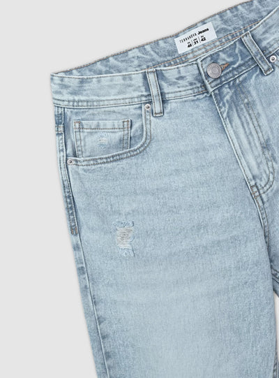 Loose fit jeans with small rips