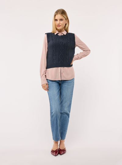 Gilet in maglia a trecce