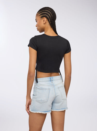 Mom jeans šorts sa poderotinama