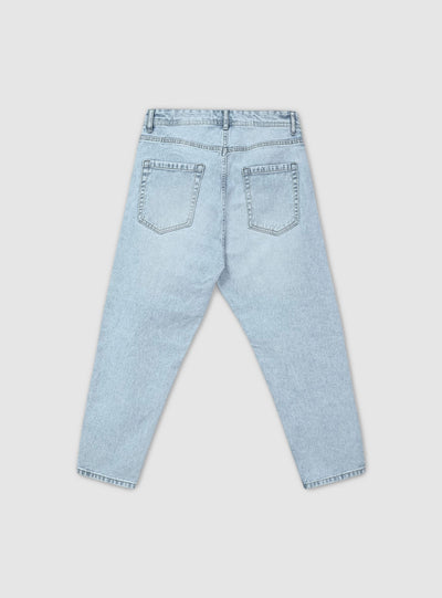 Loose fit jeans with small rips