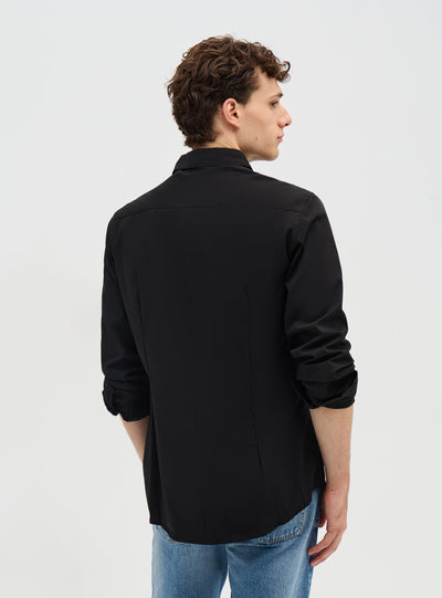 Camicia a maniche lunghe tinta unita