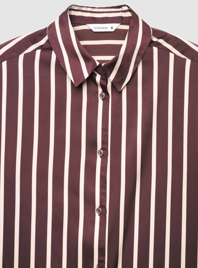 Camicia ampia a righe in satin