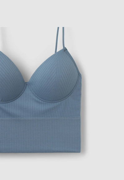 Top seamless with cups