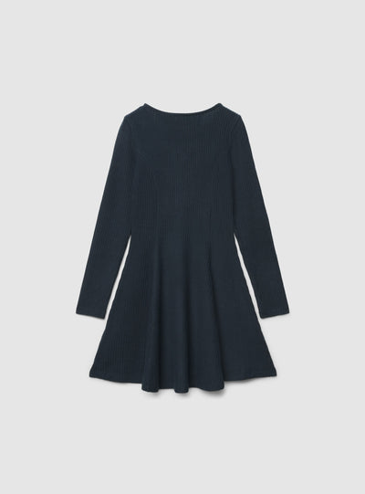 Vestido acampanado de canalé