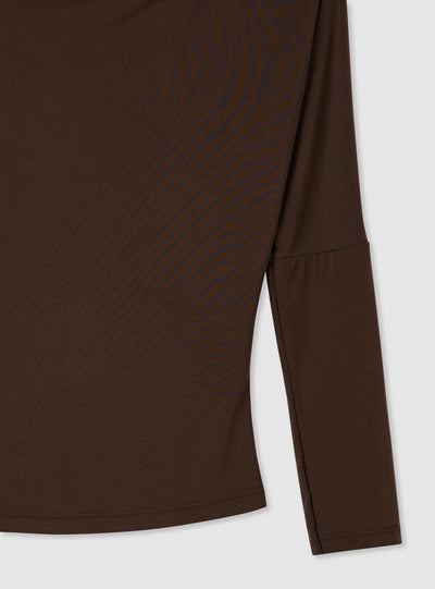 T-shirt con scollo barca e maniche lunghe