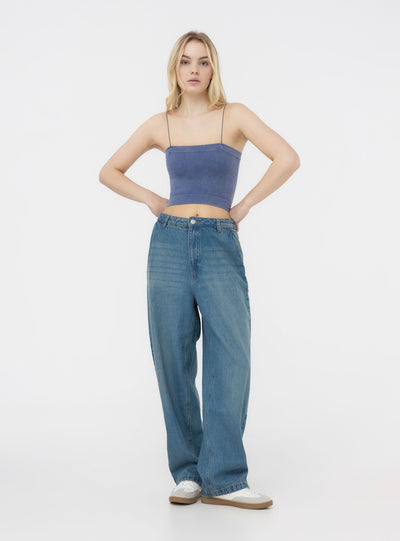 Baggy jeans with French-style pockets
