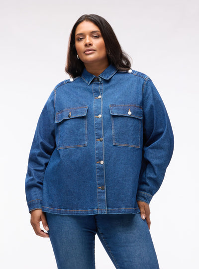 Camicia overshirt con bottoni a pressione e tasche