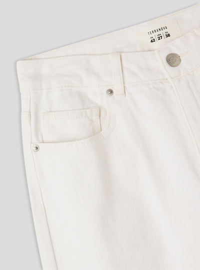 STILLG-SAB0069070001-S024-FULLBACK.jpg