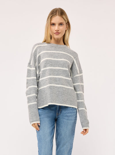 Maglia morbida a righe girocollo