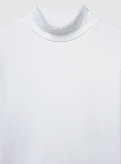 T-shirt lupetto tessuto caldo