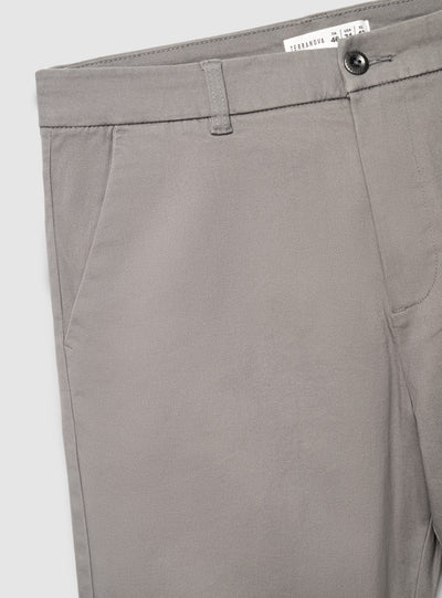Pantaloni chino straight a tinta unita