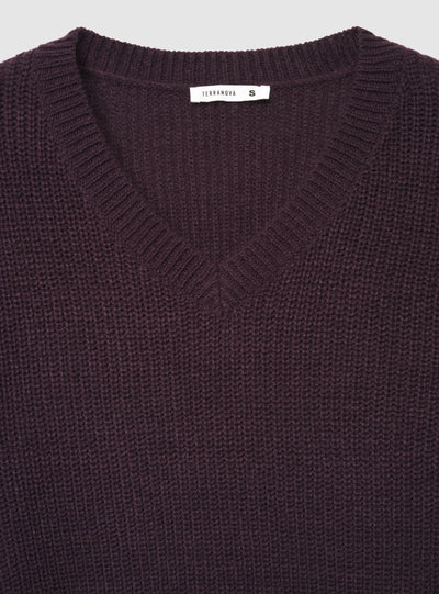 Maglia a coste inglesi con scollo a V