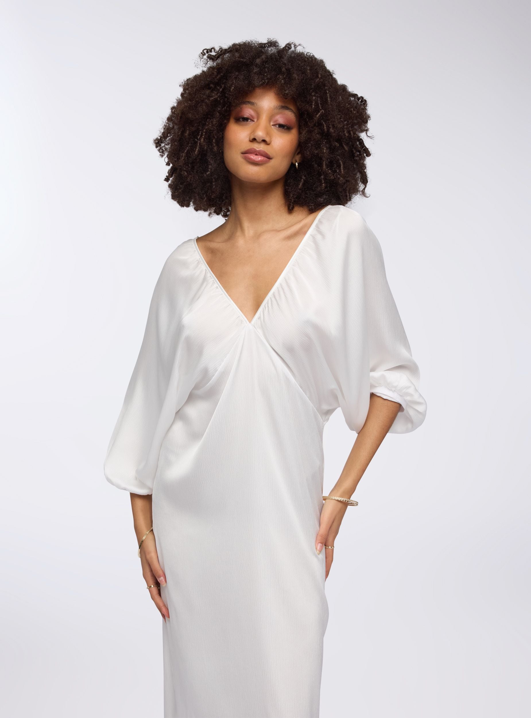 Long dress with batwing sleeves