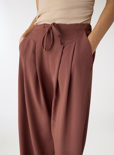 WORNG-SAB0084031001-SF52-DETAIL1.jpg