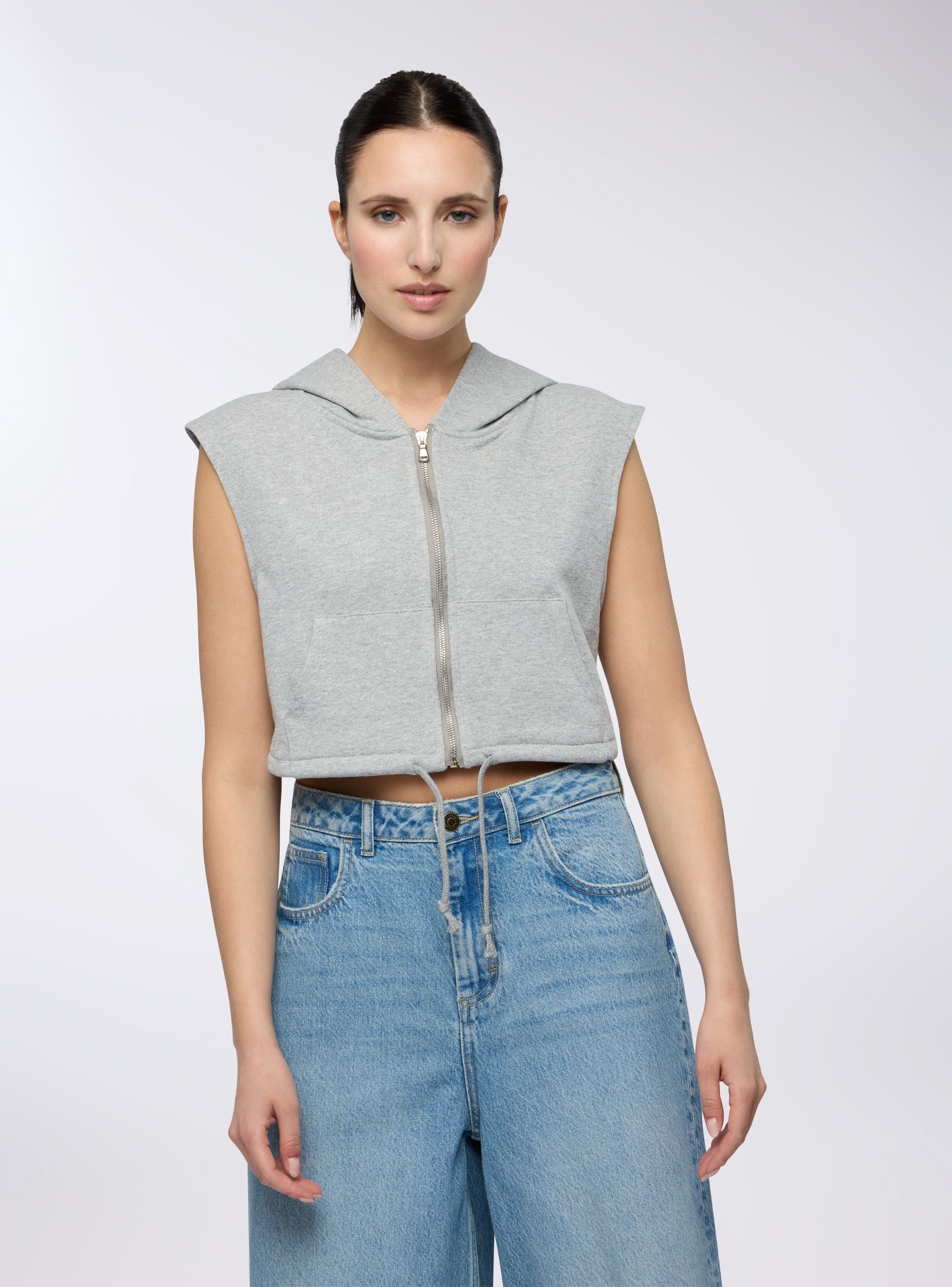Sleeveless hoodie with zip - Terranova